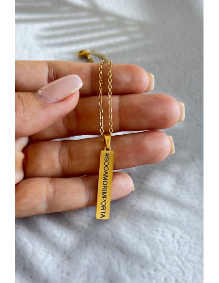 Colar em aço só o amor importa