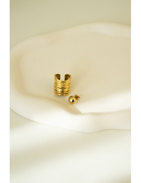 Earring cuff gold